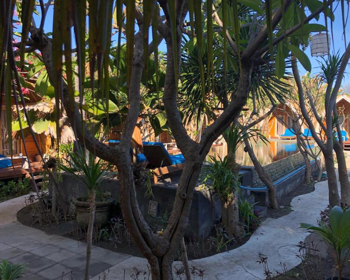 Paradesa Villa Gili Trawangan Exterior photo